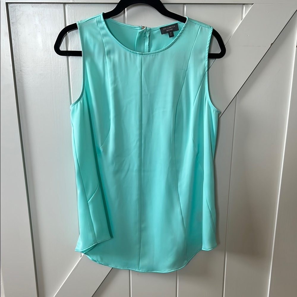 The Limited Aqua Sleeveless blouse